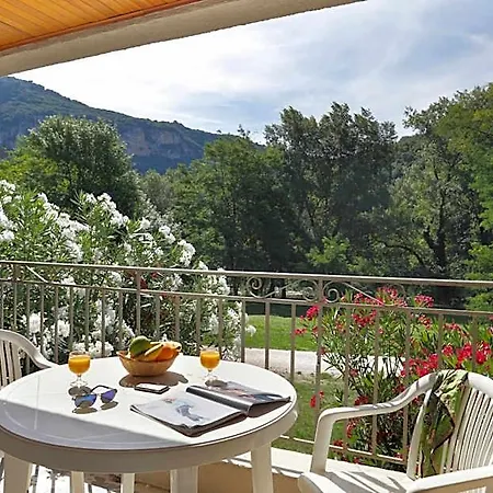 Vacanceole - Le Domaine De Chames - Pont D'arc Hotell 3*