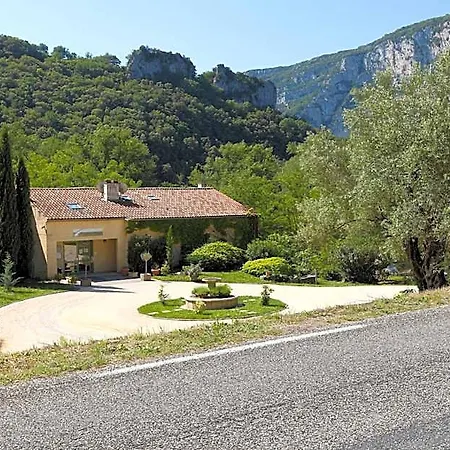 Ξενοδοχείο Vacanceole - Le Domaine De Chames - Pont D'arc