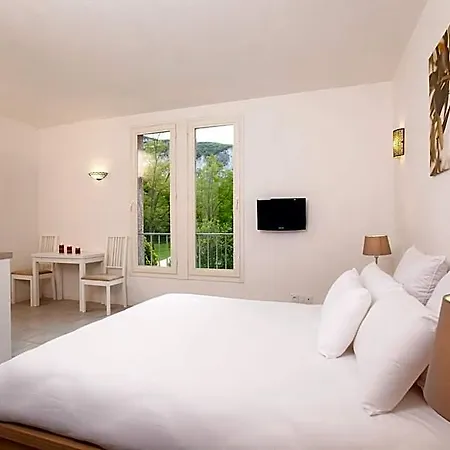 Hotell Vacanceole - Le Domaine De Chames - Pont D'arc